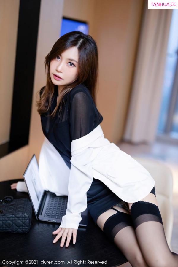綺裡嘉 绮里嘉 [XiuRen]高清写真图 2021.11.30 No.4285 绮里嘉ula第26张图片